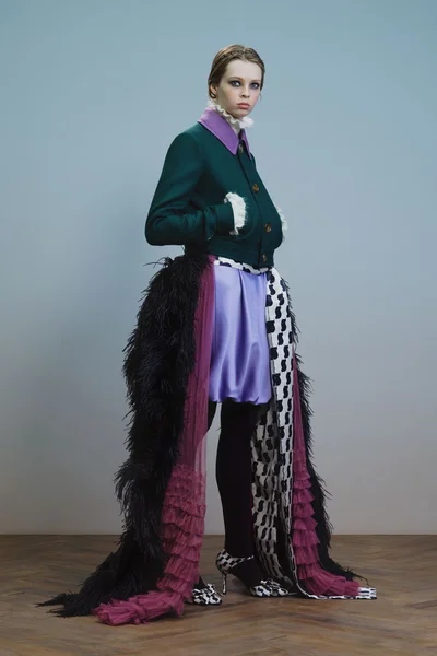 Look 32